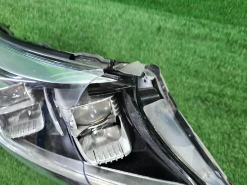 Битая Фара правая GAC GN8 (2019-2023) LED