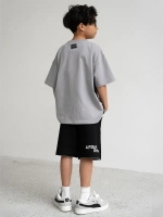 Спортивный костюм для мальчика с шортами на лето