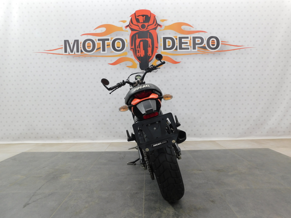 Ducati Scrambler Sixty 2 038754