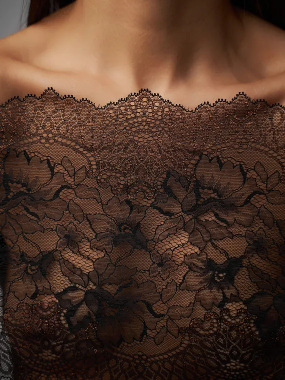 330 Кружево эластичное 23 см, Италия, черный/золото