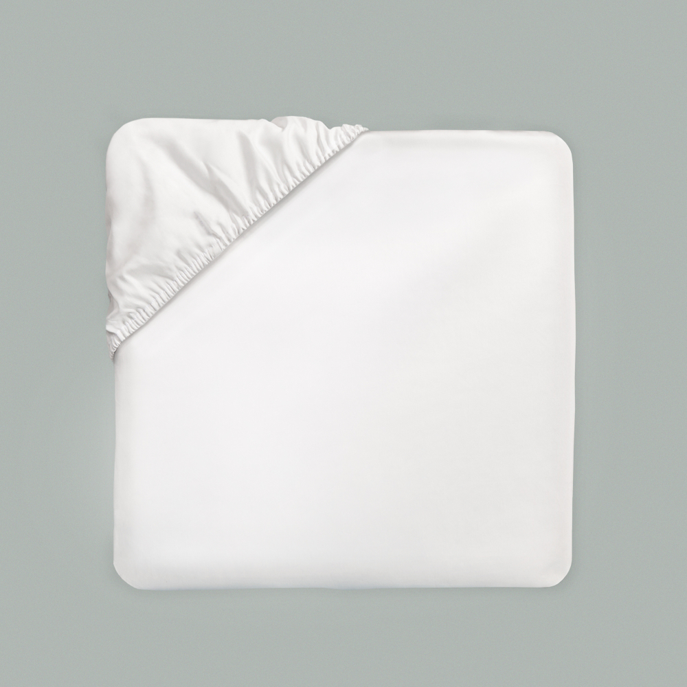 Постельное белье cемейное Сlaire Batiste Frau Diamante белое