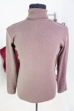 Джемпер с воротом, визуально на 48/50 размер