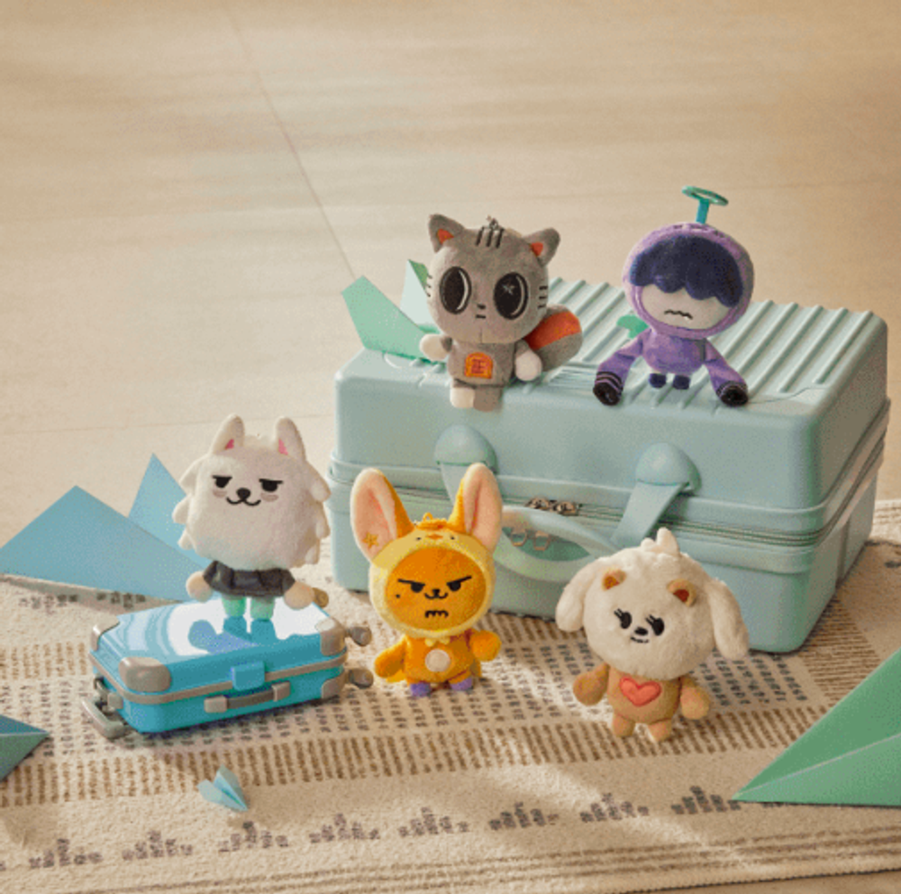 アイドル TXT PLUSH KEYRING Kpop Idol TXT PPULBATU Plush Keyring Keychains TOMORROW X