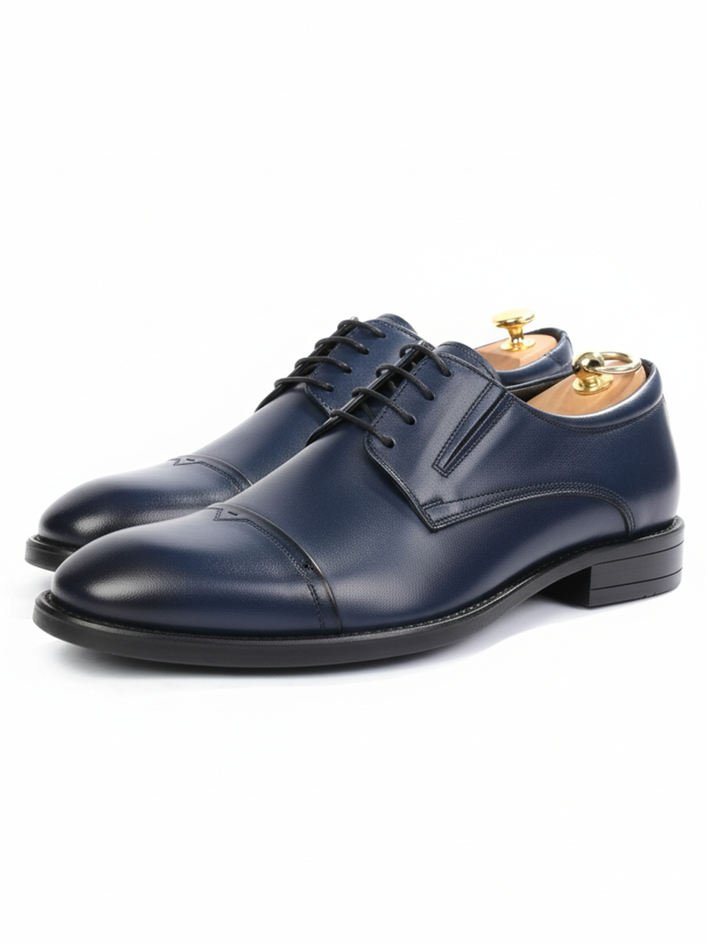 Классические синие туфли из натуральной кожи Дерби V589син