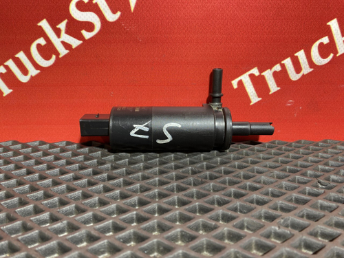 Насос омывателя фар