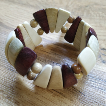 Браслет Волна с шариком, дерево, цвет светлый, вишневый, ширина 28 мм