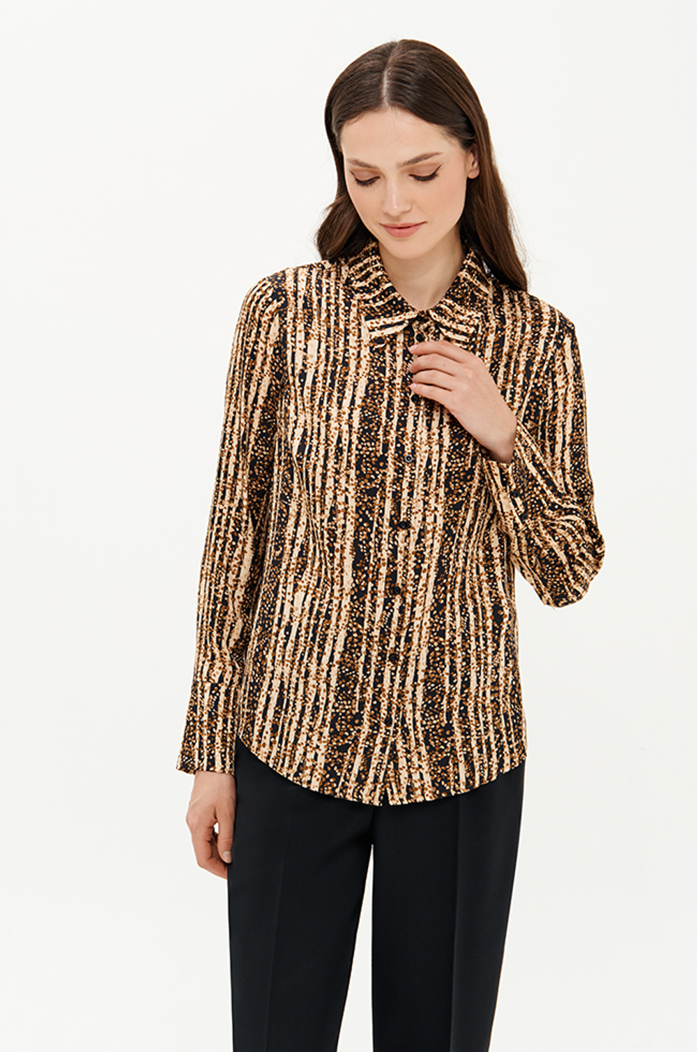 23417 Блузка женская (черно-песочный принт)