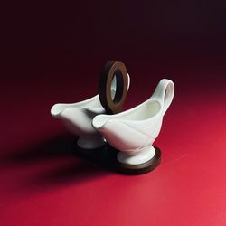 Lenardi 235-076 Набор из 2 соусников 15см на подставке TROPICAL в под.уп.(х18)Фарфор