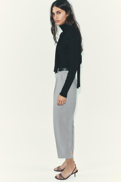 ZARA БРЮКИ С ЗАЩИПАМИ И РЕМНЕМ, СВЕТЛО-СЕРЫЙ