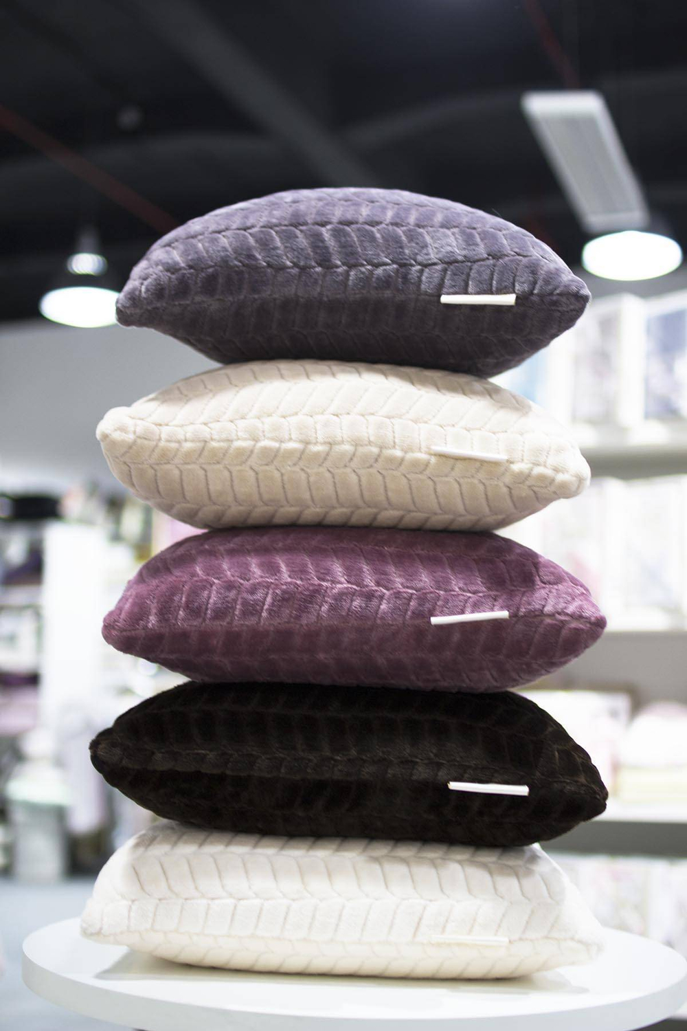 Наволочка 45х45 Sofi De MarkO Орфей шоколад