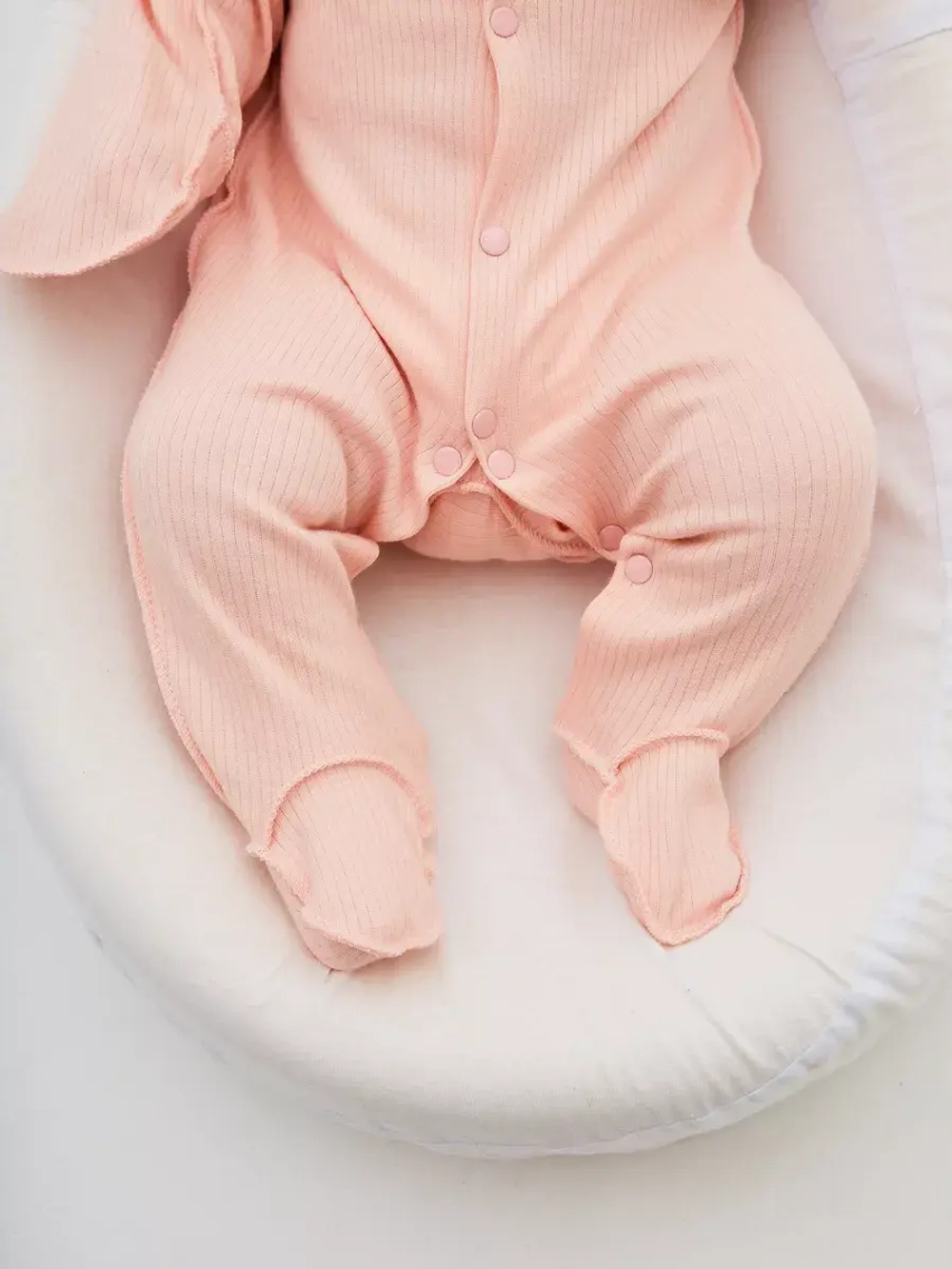 Комбинезон на выписку для новорожденного