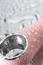 Розовый силиконовый вибратор с электростимуляцией GALVANI VIBE - 21 см. (Цвет: розовый)