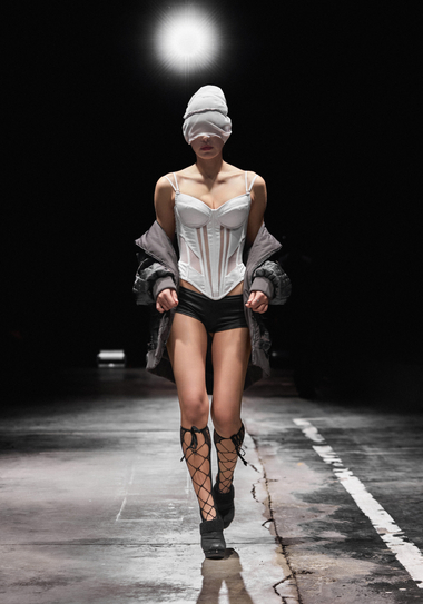 У &amp; З / SHPIL" &amp; PILOT'S