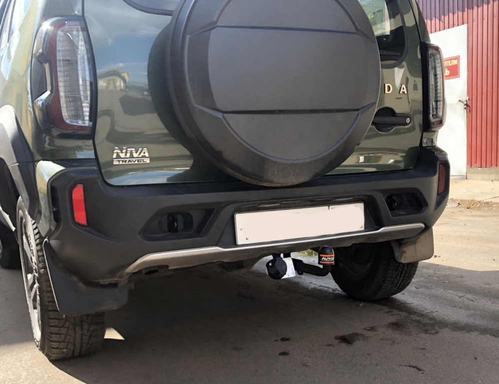 Фаркоп для Chevrolet Niva 2123 (оборудованные ГБО) 2002-2020, Lada Niva 2020-2021, Lada Niva Travel 2021- Тип шара: A. Нагрузки: 1250/75 кг, VAZ-33