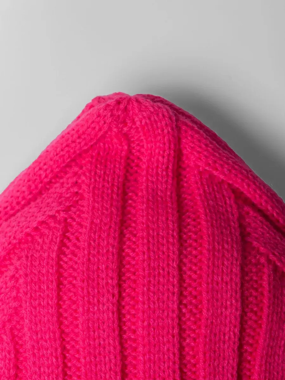 Шапка для девочки на завязках осенняя