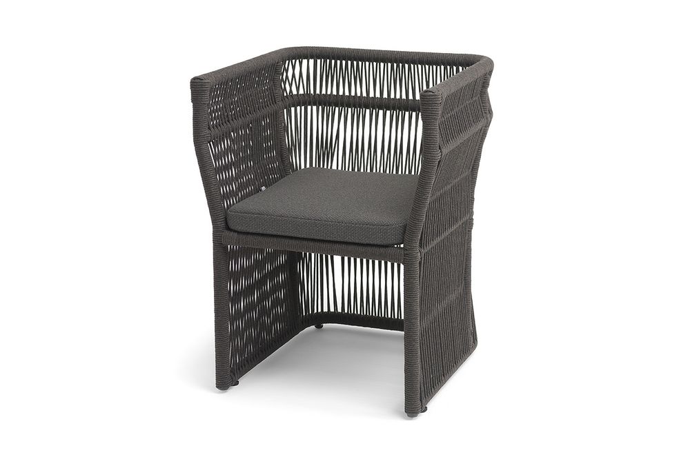 "Лугано" стул плетеный из роупа, каркас алюминий темно-серый (RAL7024) муар, роуп темно-серый круглый, ткань темно-серая YB25-0027