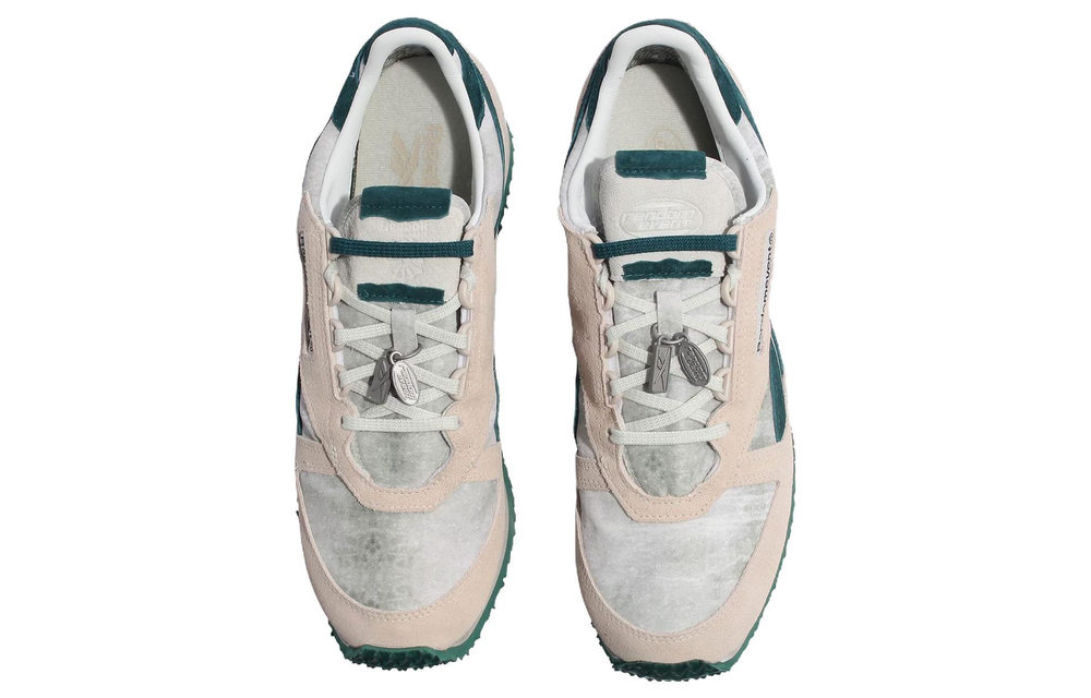 Кроссовки Randomevent X Reebok Victory G "Travel In Trouble"