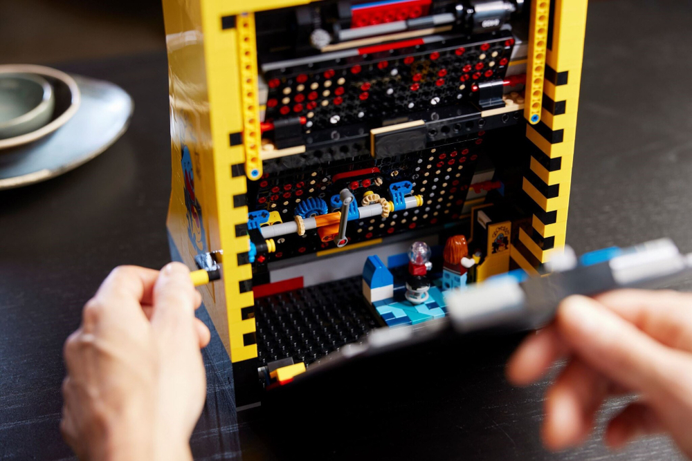 Конструктор LEGO Icons  10323 Аркада PAC-MAN