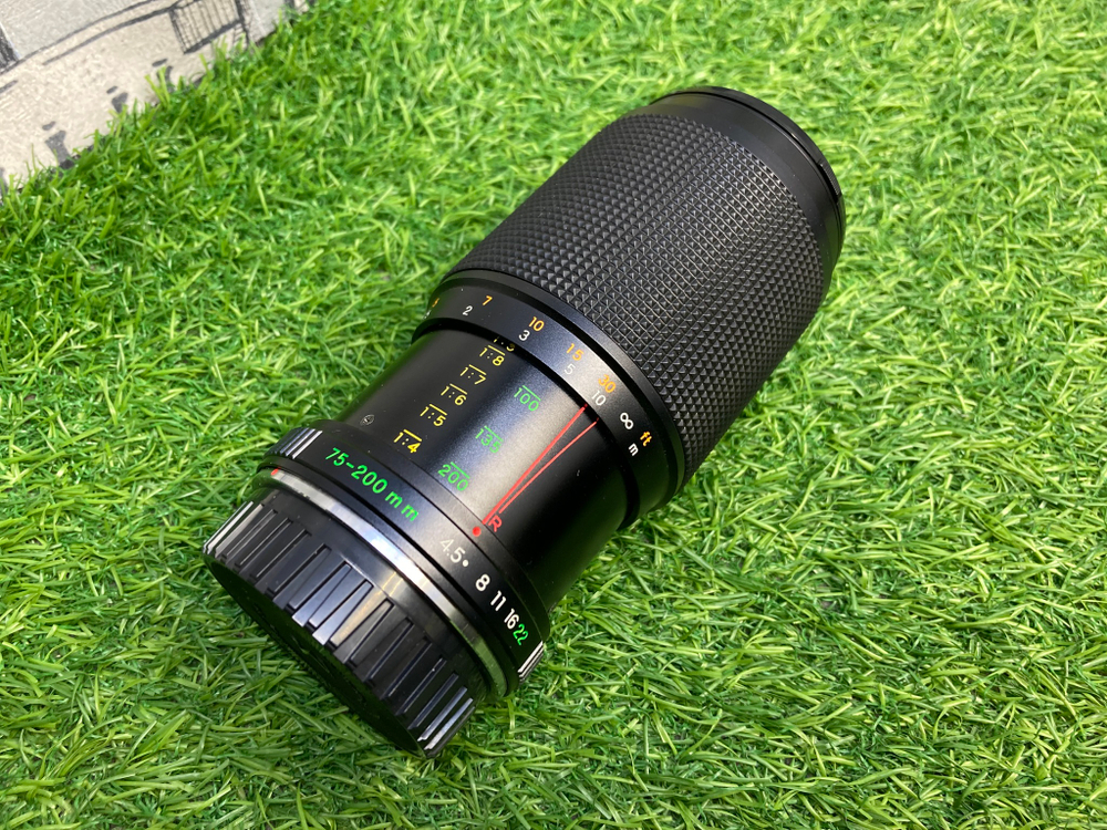 Yashika 75-200mm 4.5 Macro Покупка/Продажа