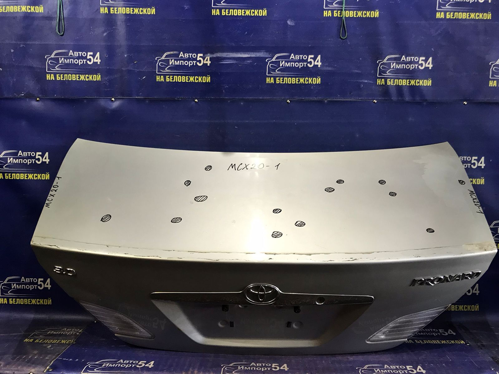 Крышка багажника TOYOTA PRONARD 2000