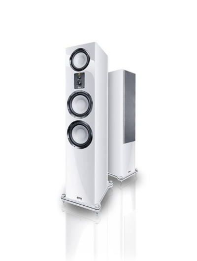 Magnat Signature 909