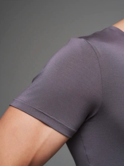 Футболка спортивная однотонная