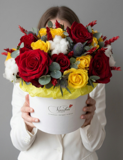 Цветы в коробке Любовный эликсир