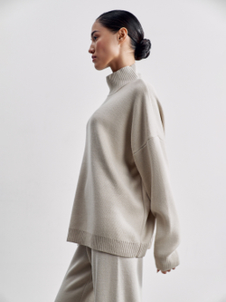 Свитер WEEKEND, жемчужный