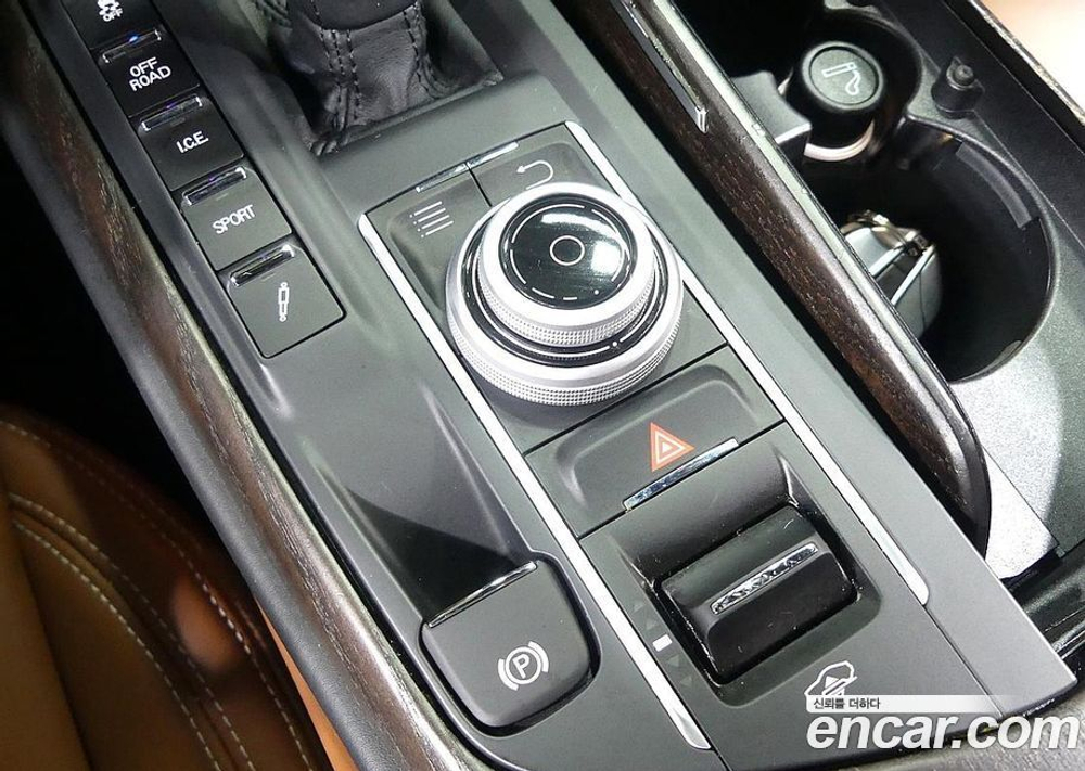 Maserati Levante 3.0 AWD GranLusso (05.2020)