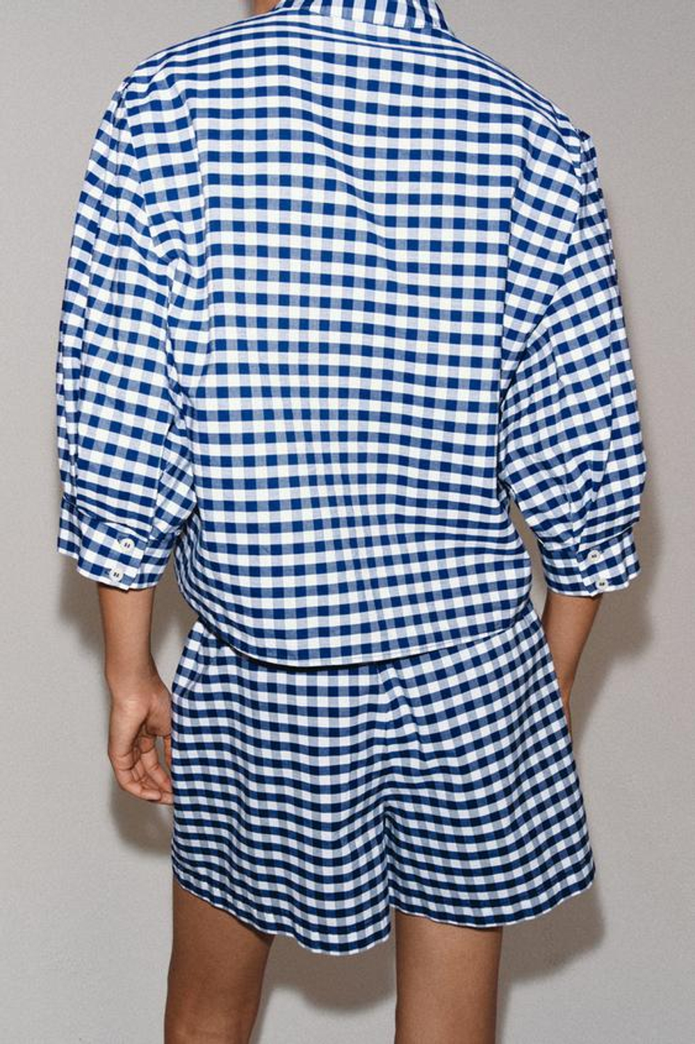 ZARA ШОРТЫ В КЛЕТКУ ВИШИ — ZW COLLECTION, БЕЛЫЙ/МОРСКОЙ СИНИЙ