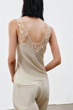 ZARA АТЛАСНЫЙ ТОП С КРУЖЕВОМ — ZW COLLECTION, ЭКРЮ