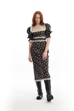 Платье миди с вырезом "каре" черное