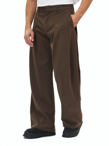 Коричневые брюки FORCE с защипами