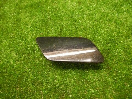 Крышка форсунки правая Audi Q7 2 (2015-2019)