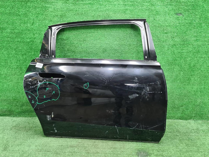 Дверь задняя правая Mercedes S Z223 20-нв Maybach