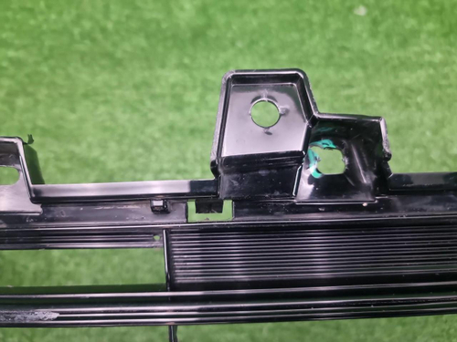 Решетка переднего бампера Haval Jolion (2021-2024)