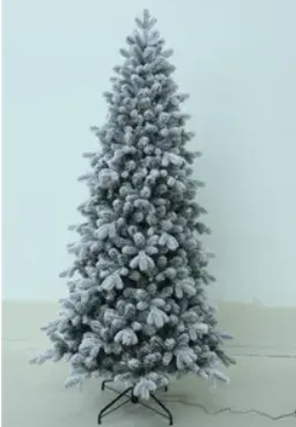 Ель искусственная Кристина 210см, флокированная, 300LED, теплый белый свет, ПЭ+ПВХ