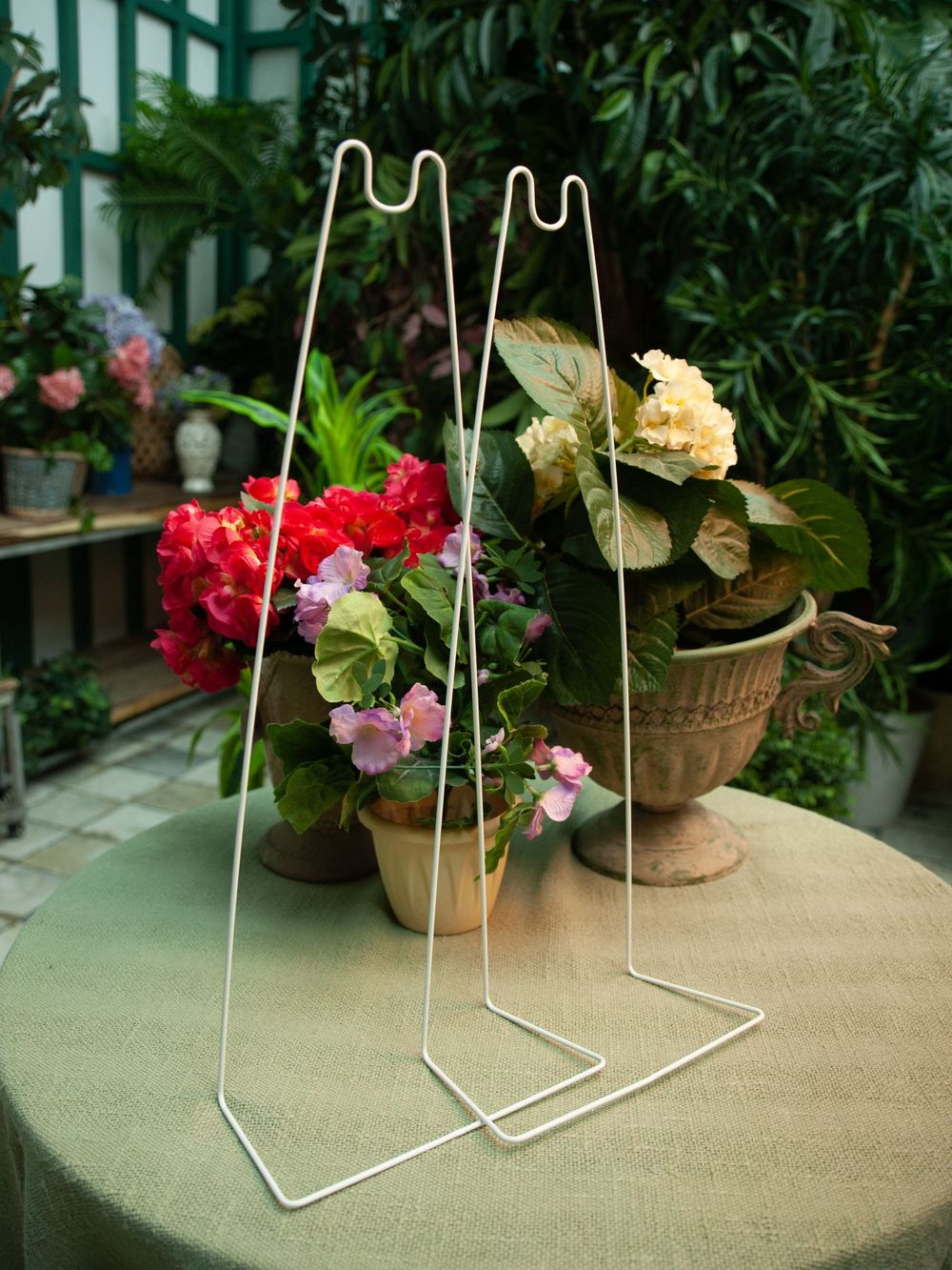 UFP-G20S H80 WHITE Подставка металлическая для светильника ULI-P. высота 800 мм. Белая. TM Uniel