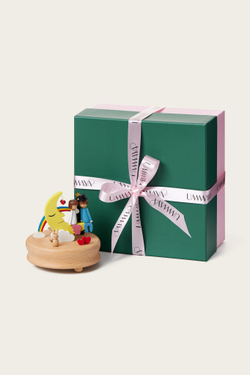 Музыкальный сувенир из дерева