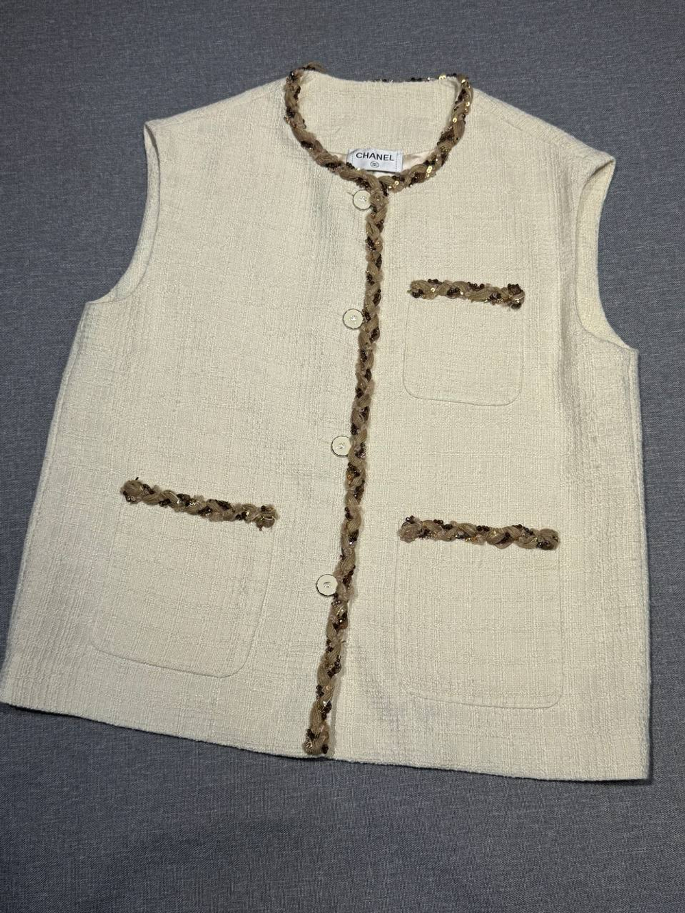 Жилет CHANEL
