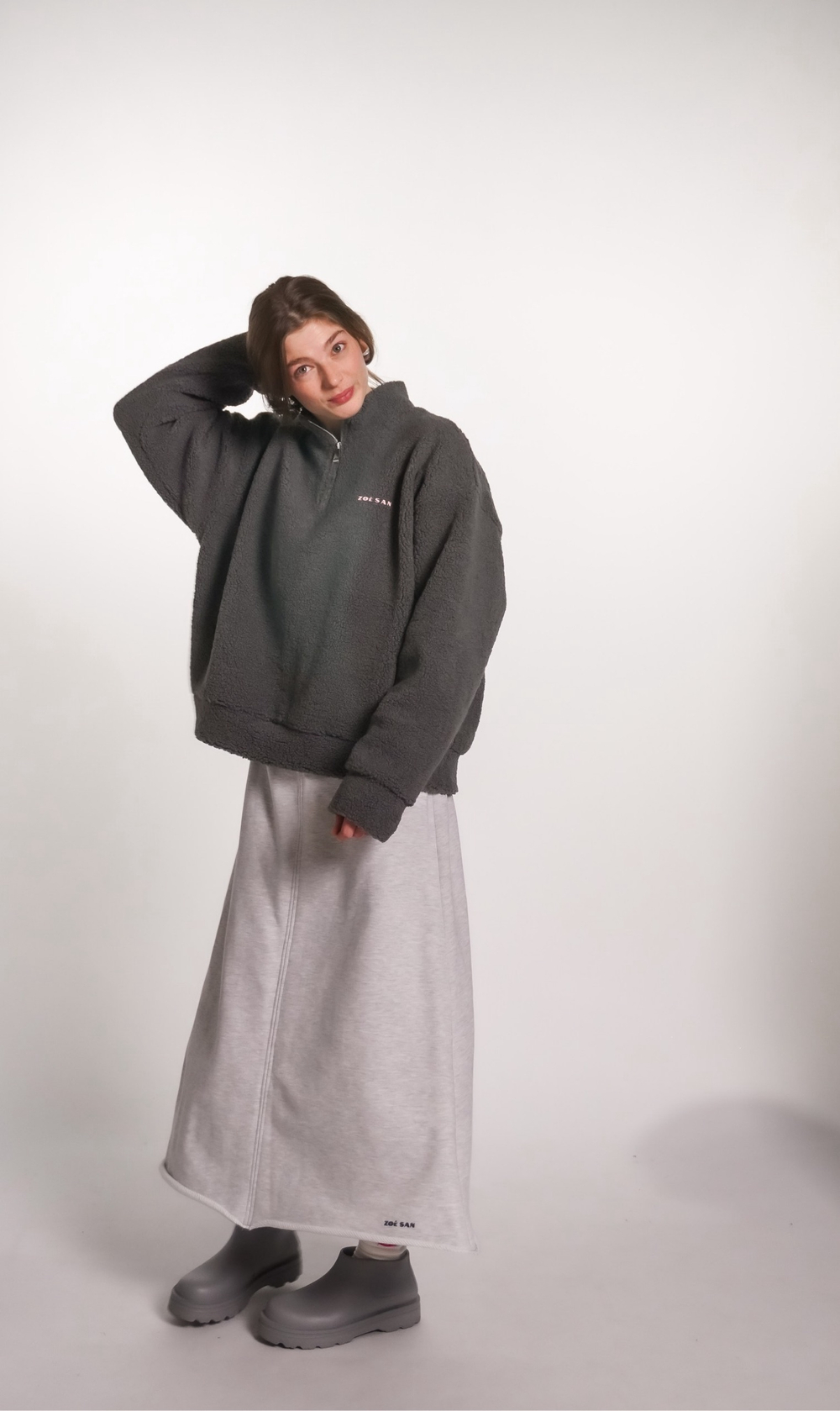 Олимпийка Zoe из плюшевой ткани, графит