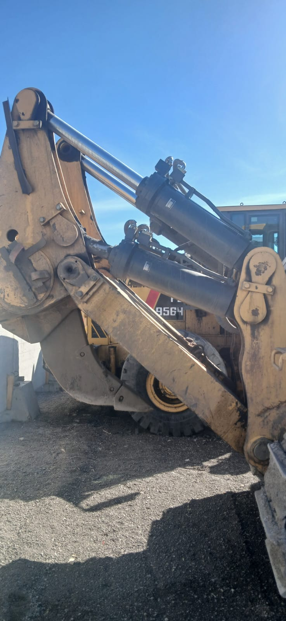 SHANTUI SD Бульдозер SD34B3 XL (Дизельный, 14,0 л, 349 л.с., АТ)