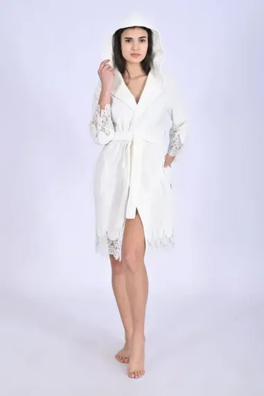 Халат женский велюровый с кружевом 0483 кремовый NUSA Турция