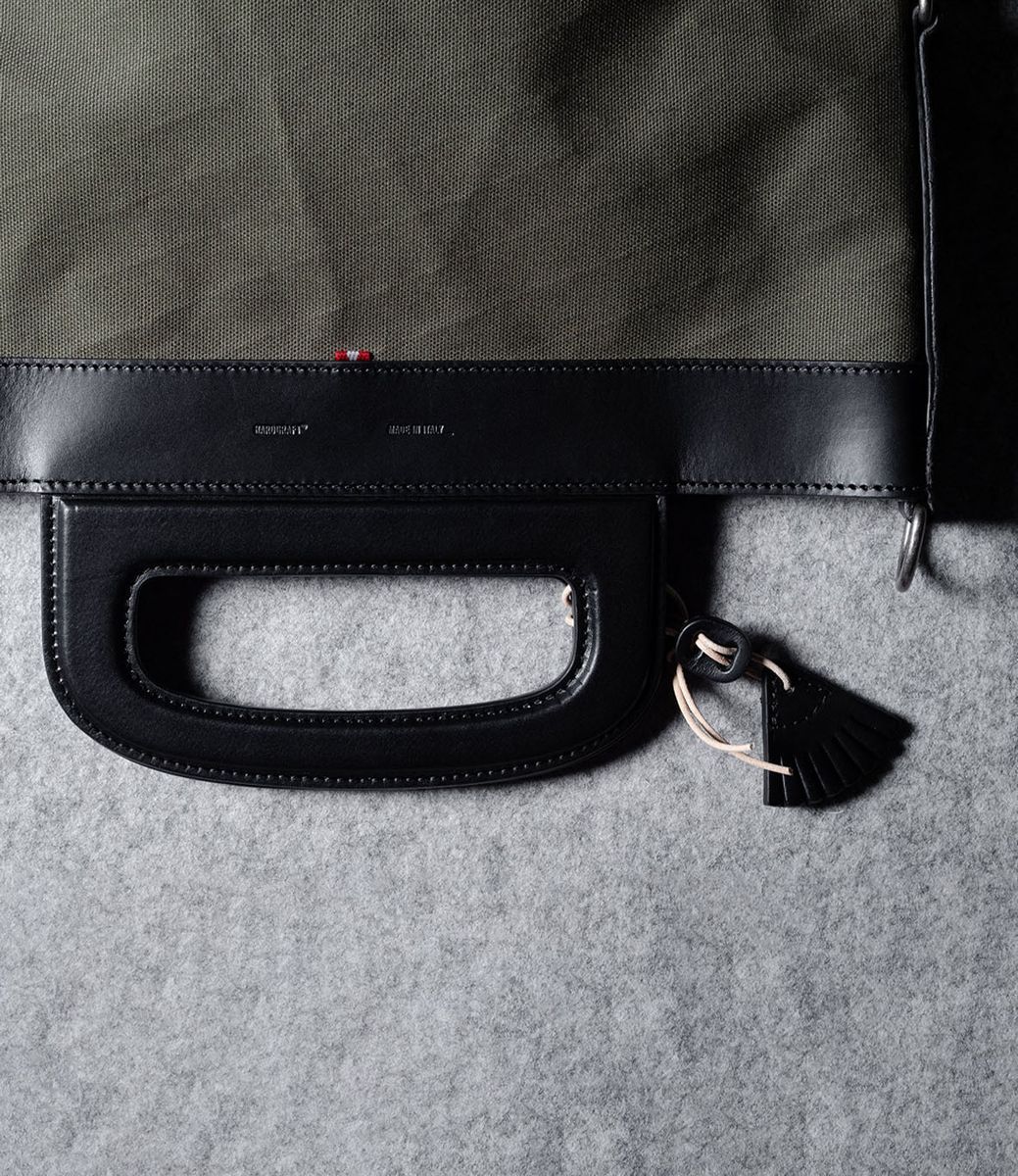 Hard Graft Folding Laptop Bag Black Forest — сумка для ноутбука