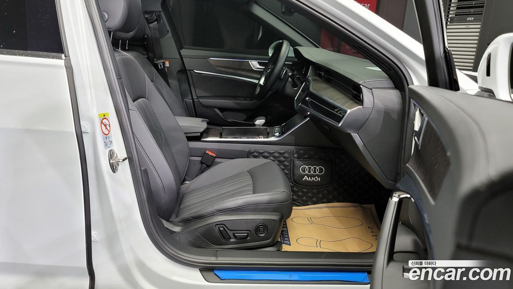 Audi A6 (C8) 45 TFSI Premium (01.2023)