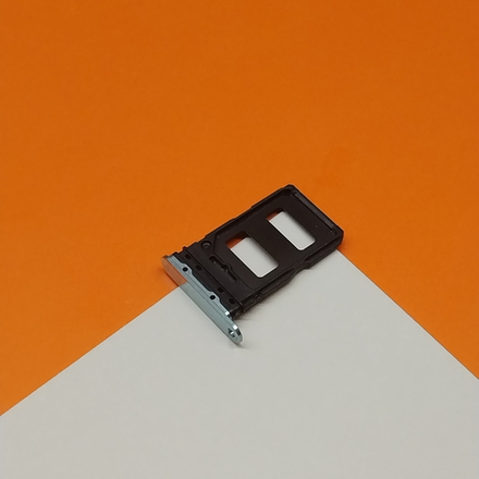 Xiaomi 14 (23127PN0CG) / Держатель сим-карты (ORIG-SP)