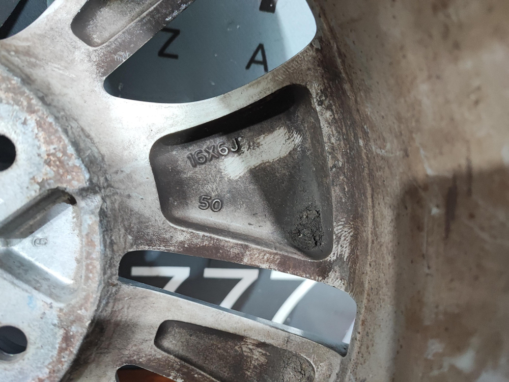 Диск литой R16 Suzuki SX4 2 S-Cross  Б/У Оригинал 4321061M5027N