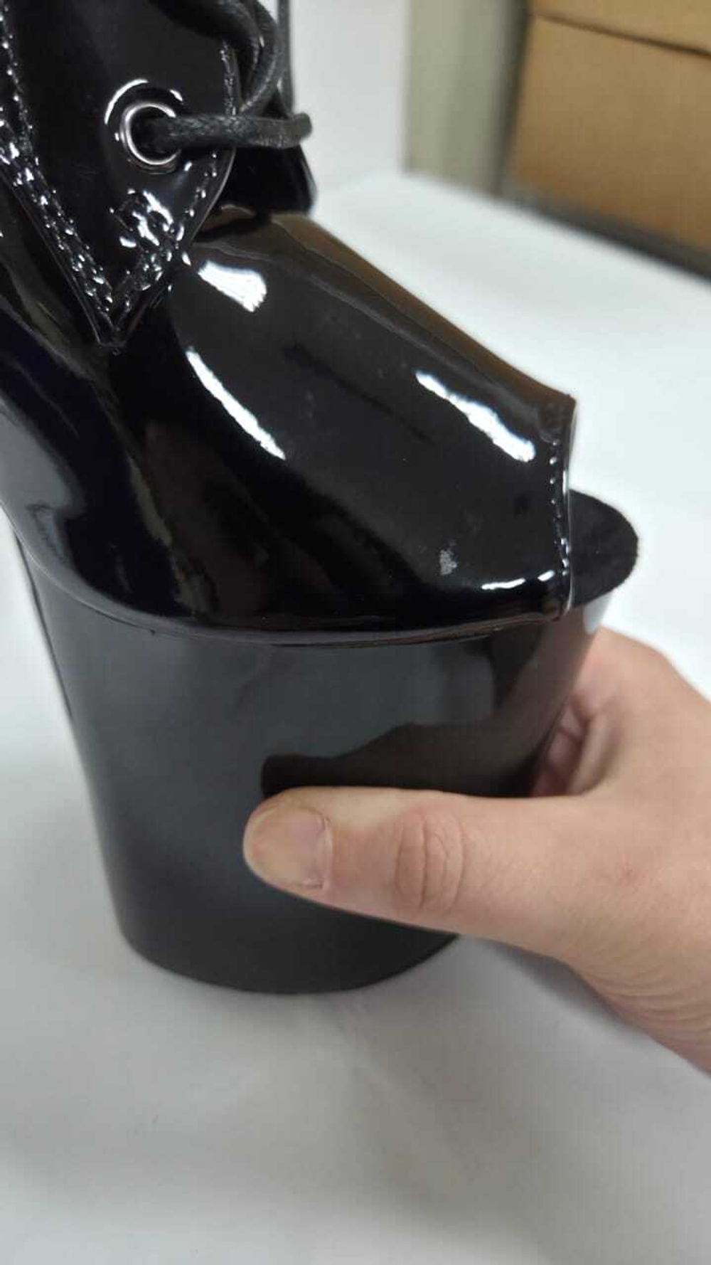 KIKO. Ботильоны тройка. Лак. Открытые - SHDB-011.2-3-lak-bl-sale37_028