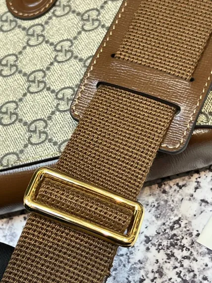 Сумка-мессенджер Gucci GG Supreme