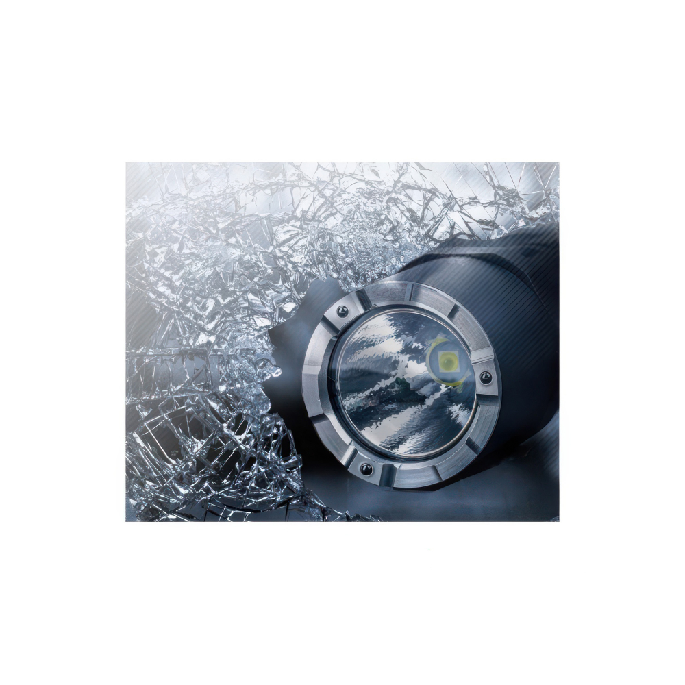 Фонарь Nextorch P80 One-step Strobe Duty Flashlight — удобная зарядка через USB Type-C и четырёхдиодный индикатор уровня заряда